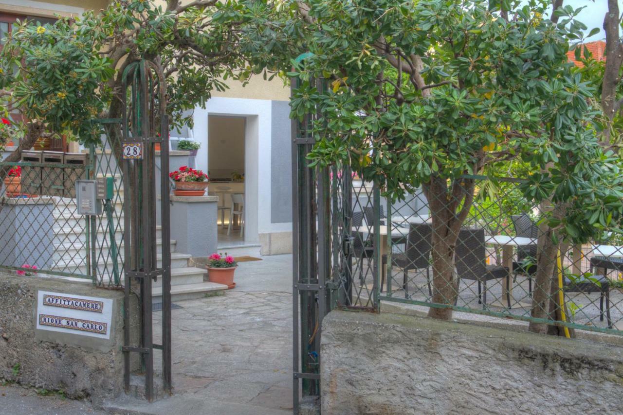 Hotel Rione San Carlo Finale Ligure Exterior foto
